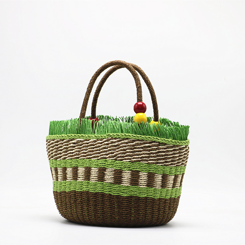 New Arrival Wood Bead Handle Straw Tote Bag – Handwoven Diagonal Basket Purse with Boho Charm, A Lightweight & Roomy Summer Essential for Beach, Market & Everyday Style