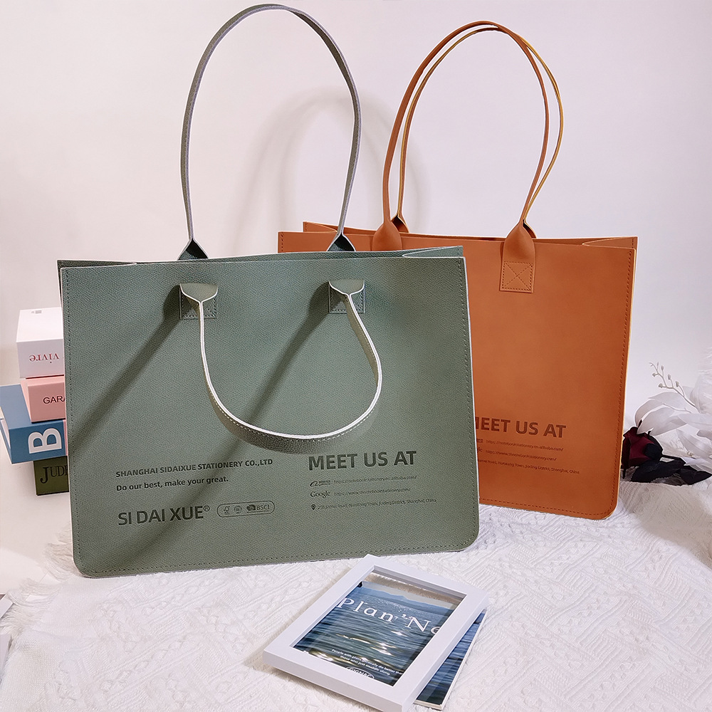 Large Capacity PU Leather Tote Bag – Waterproof Business Commuter Shoulder Bag with Custom Logo Option, A Stylish Everyday Companion for Work & Travel