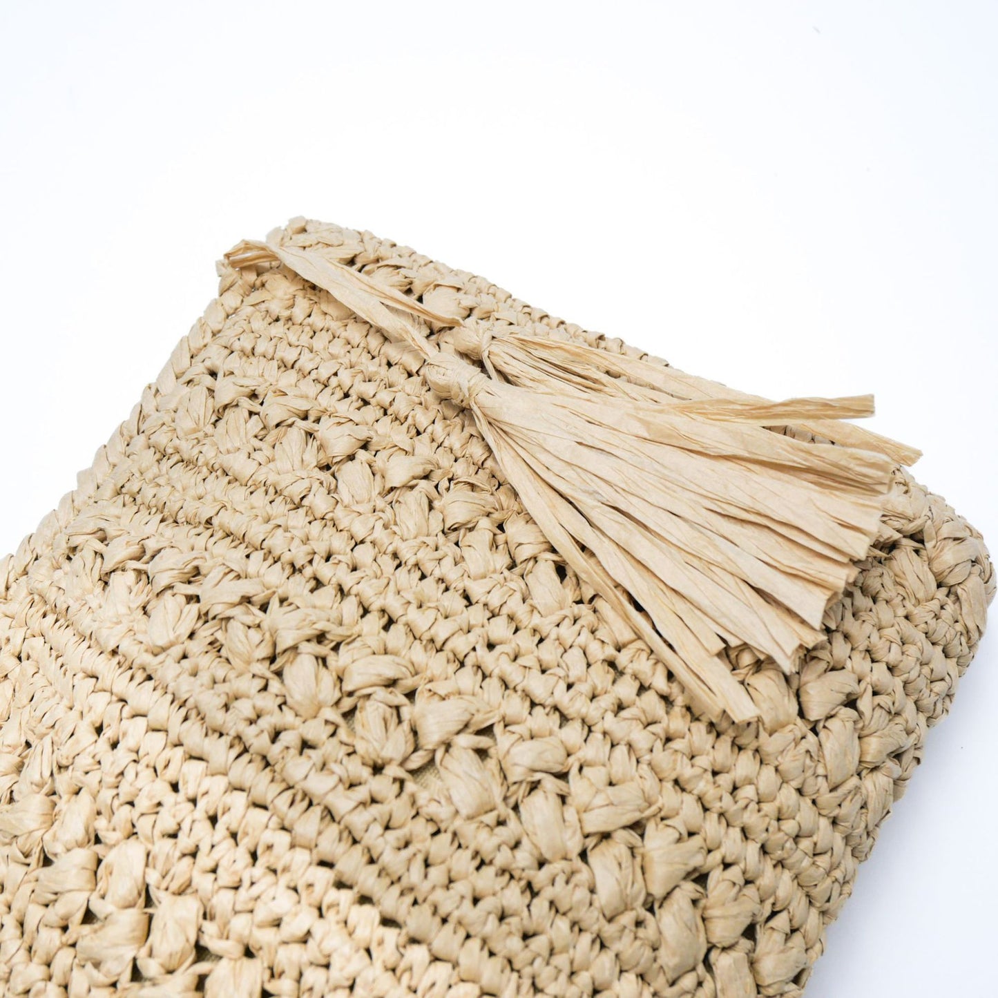New Arrival Tassel Straw Clutch Bag – Handwoven Boho Evening Purse with Flowing Fringe, A Premium Beach & Vacation Accessory for Women
