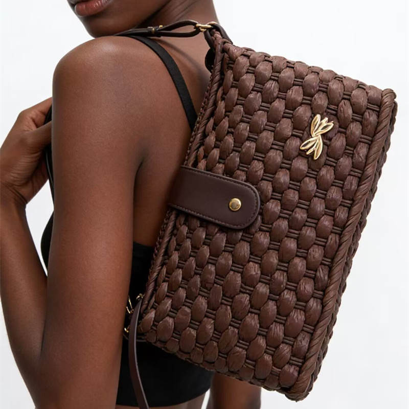 New Arrival Fashion Woven Crossbody Bag – Trendy Straw Shoulder Purse with Versatile 2-in-1 Strap, A Lightweight Summer Essential for Vacation, Commute & Everyday Style