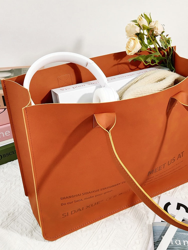 Large Capacity PU Leather Tote Bag – Waterproof Business Commuter Shoulder Bag with Custom Logo Option, A Stylish Everyday Companion for Work & Travel
